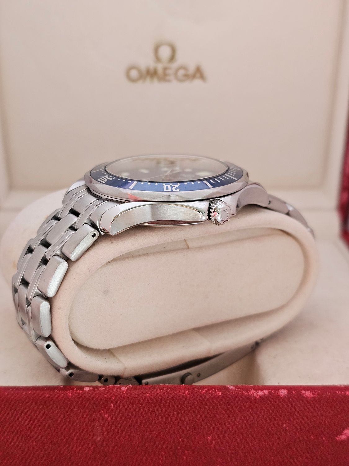 Omega Seamaster 300m Watch, Blue Dial 2000 Box &amp; Papers, Ref 2531.80.00