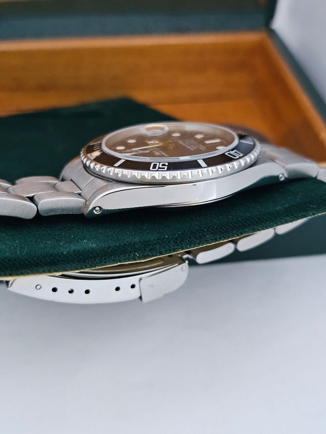Rolex Submariner Date Ref 16800, 40mm Early Matt Dial