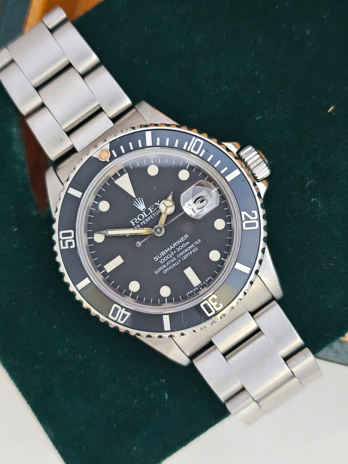 Rolex Submariner Date Ref 16800, 40mm Early Matt Dial