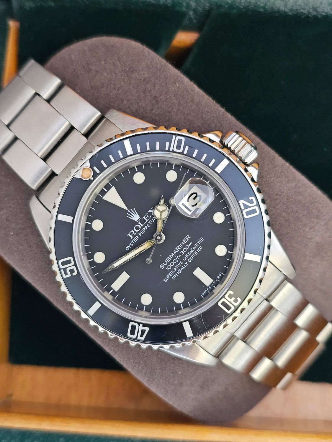 Rolex Submariner Date Ref 16800, 40mm Early Matt Dial