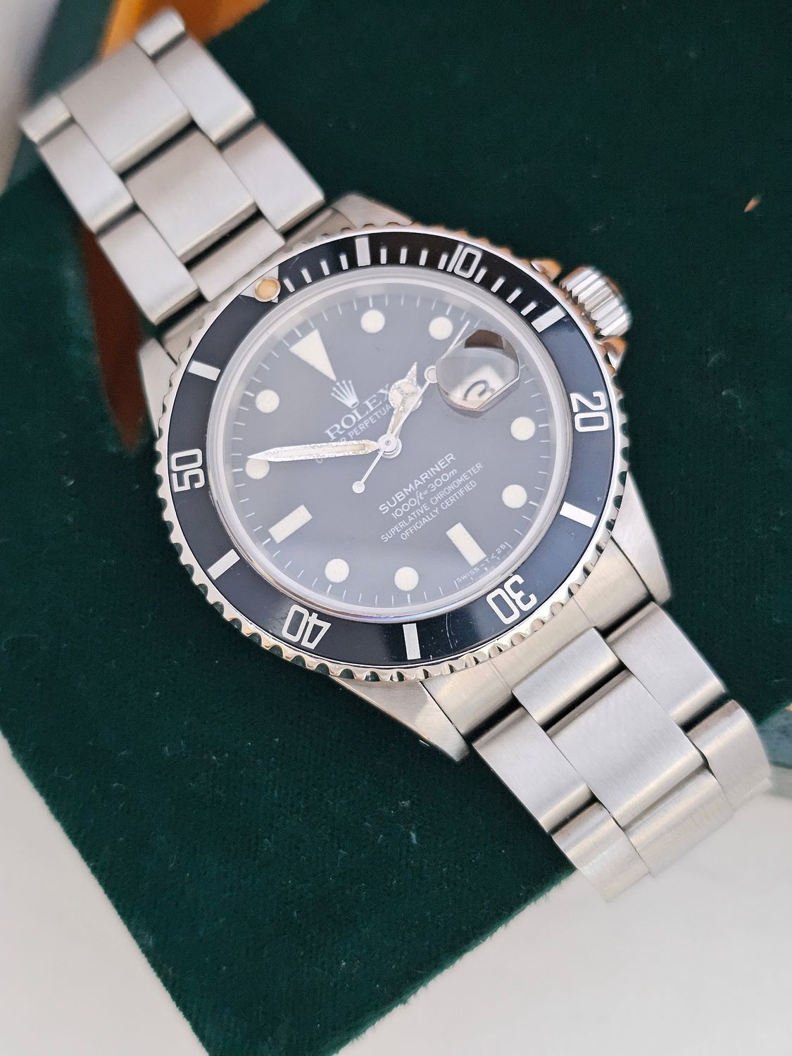 Rolex Submariner Date Ref 16800, 40mm Early Matt Dial