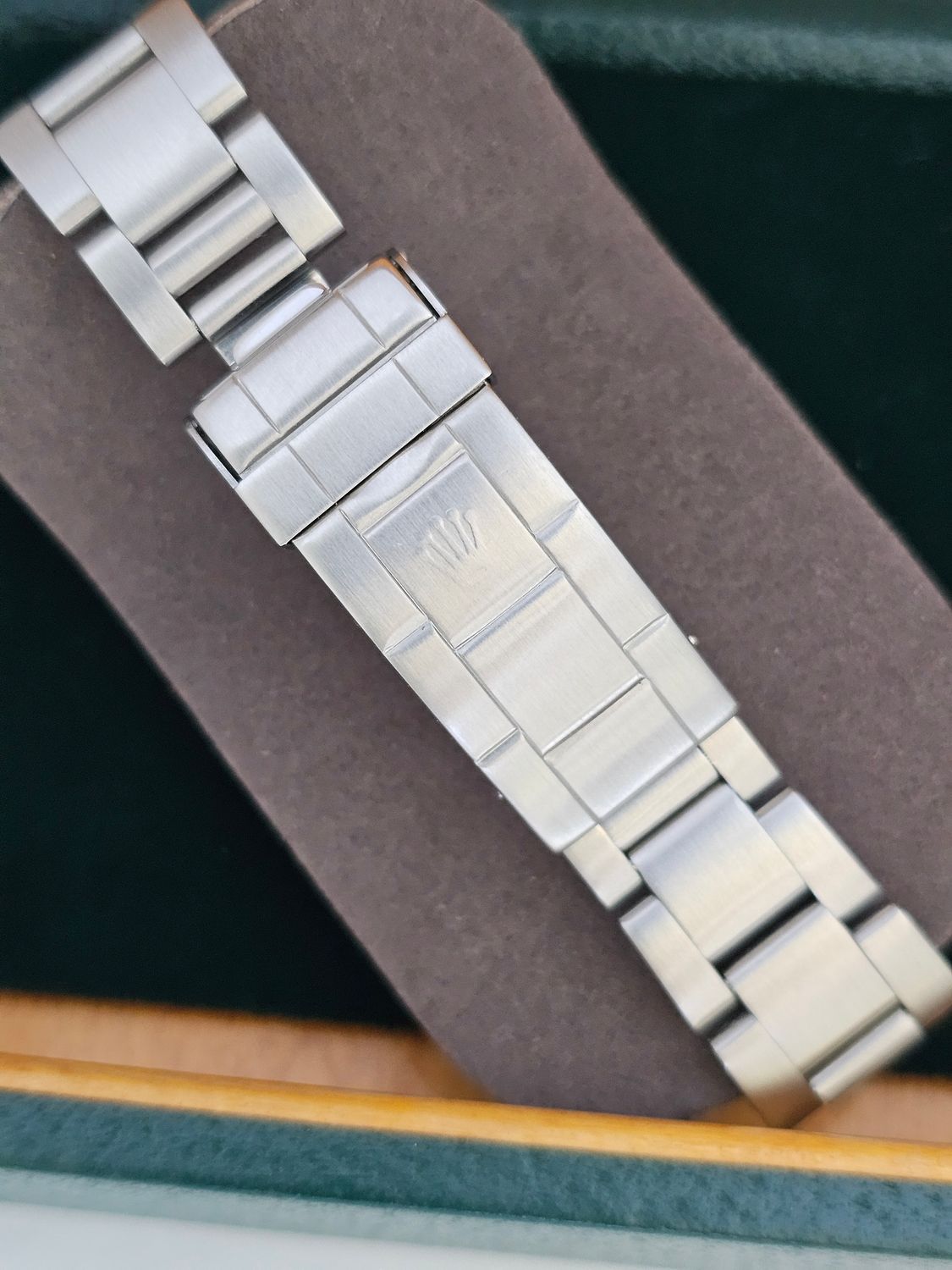 Rolex Submariner Date Ref 16800, 40mm Early Matt Dial
