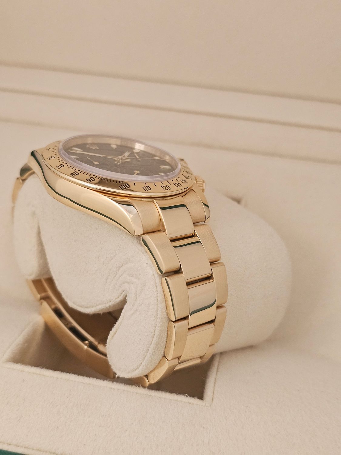 Rolex Daytona Watch 116528, 18k Yellow Gold, 2016 Box &amp; Papers