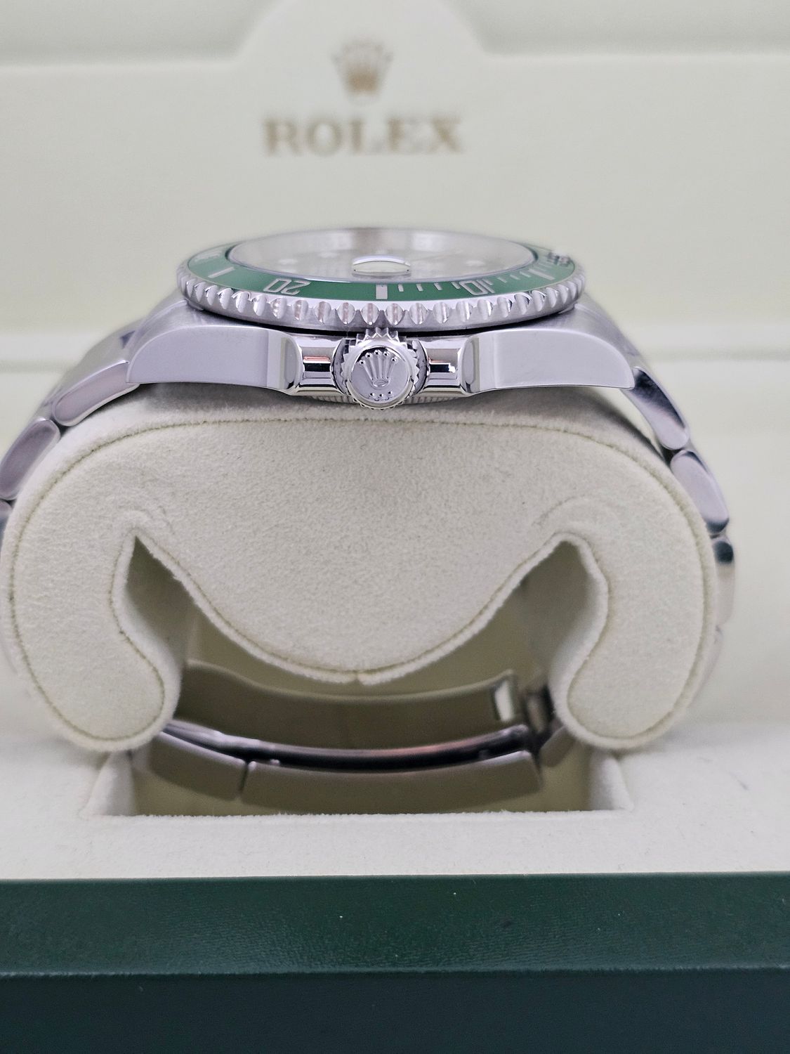 Rolex Submariner Watch Hulk, Ref 116610LV, 2010 Excellent Condition