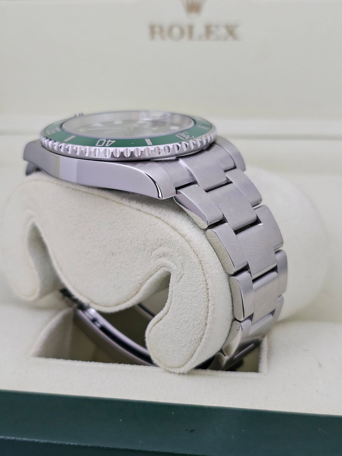 Rolex Submariner Watch Hulk, Ref 116610LV, 2010 Excellent Condition
