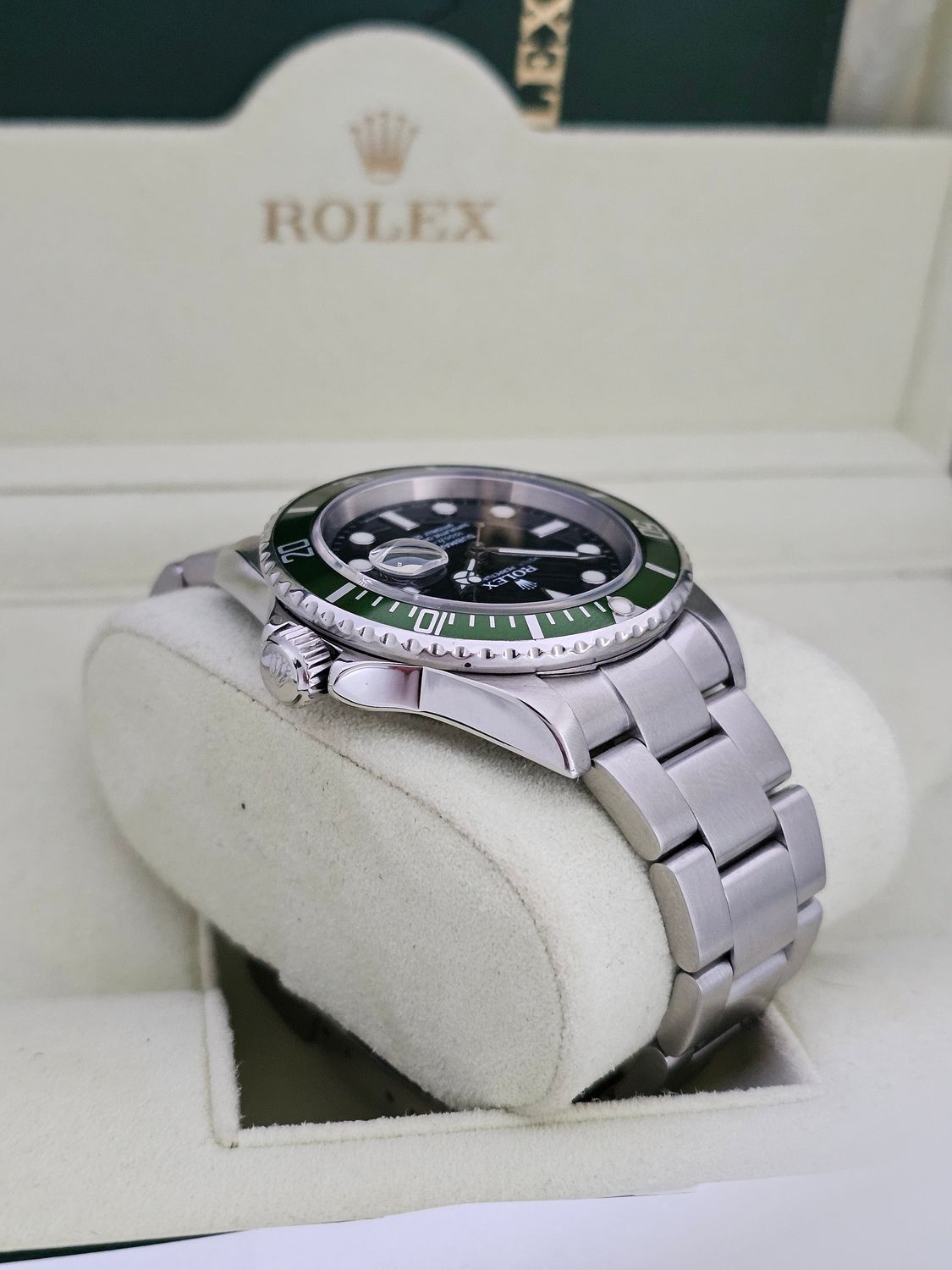 Rolex Submariner Watch 16610LV Kermit - 2005 Box&amp;Papers, 2017 Rolex Service Card