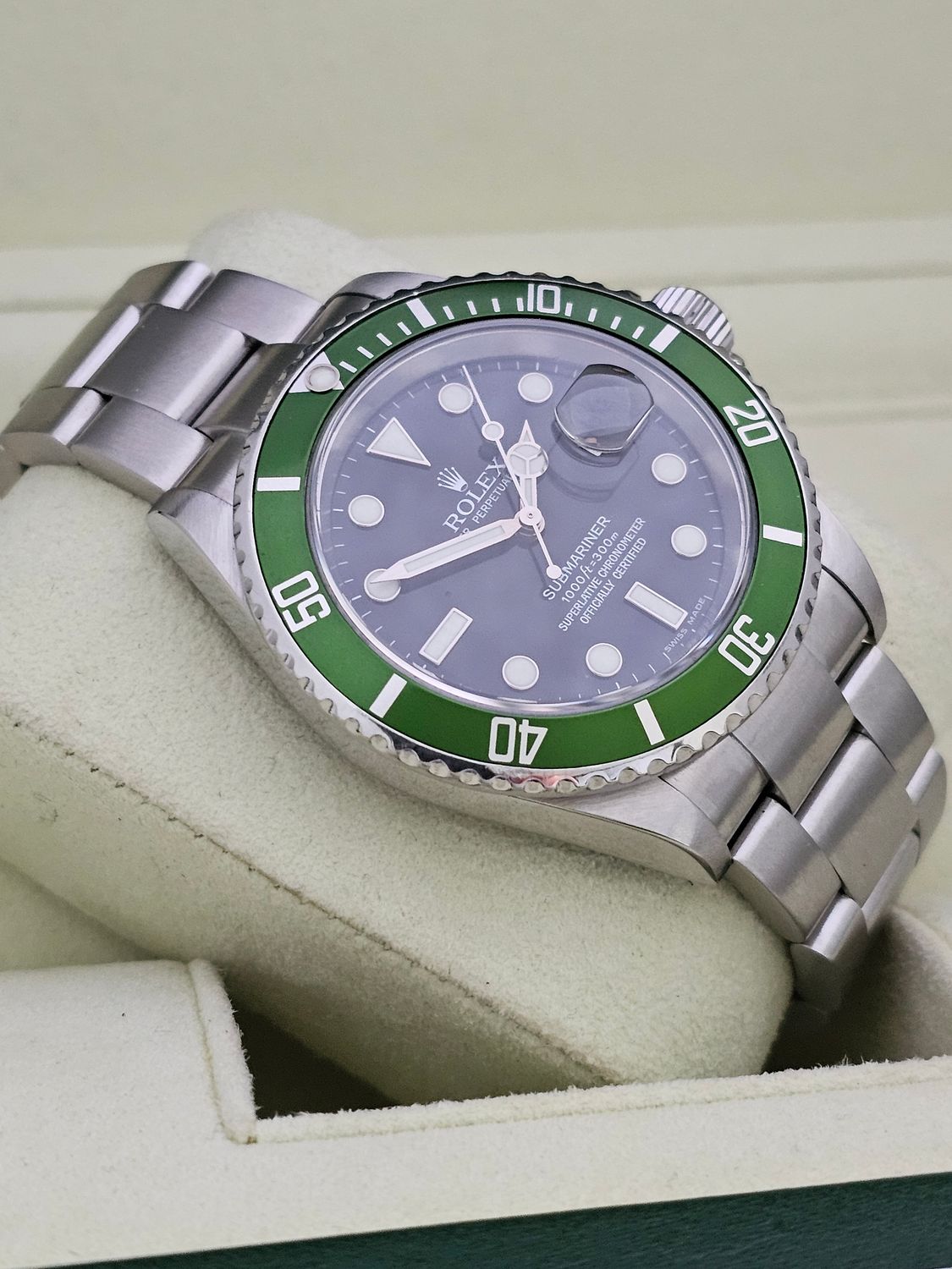 Rolex Submariner Watch 16610LV Kermit - 2005 Box&amp;Papers, 2017 Rolex Service Card