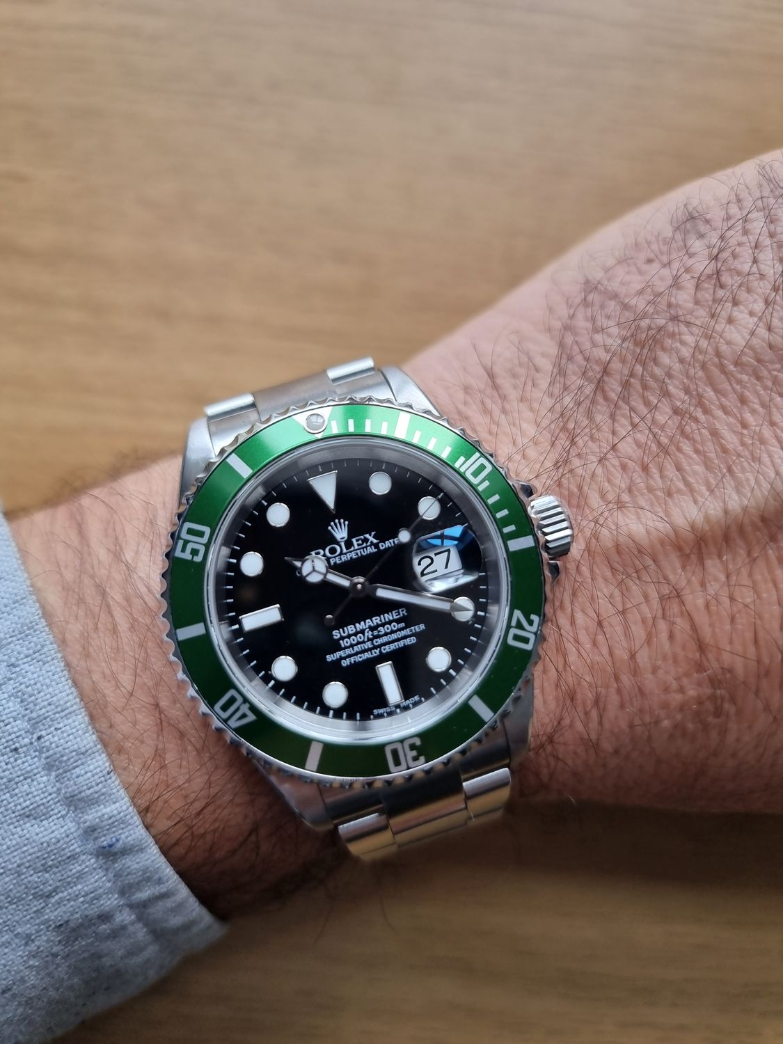 Rolex Submariner Watch 16610LV Kermit - 2005 Box&amp;Papers, 2017 Rolex Service Card