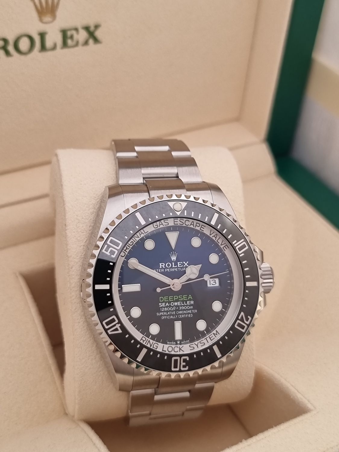 Rolex Sea-Dweller Deepsea Watch, Ref 126660 James Cameron, 2020 Box &amp; Papers