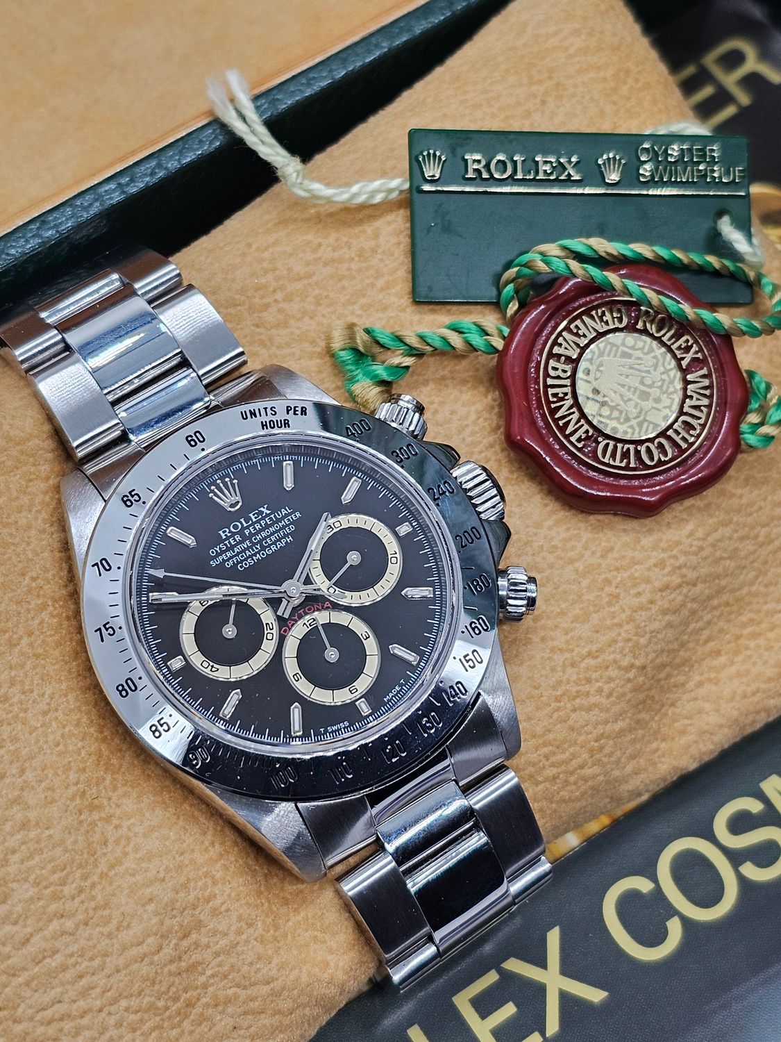 Rolex &#39;Zenith&#39; Daytona Watch Ref 16520 1996 Rare Black &#39;Patrizzi&#39; Dial