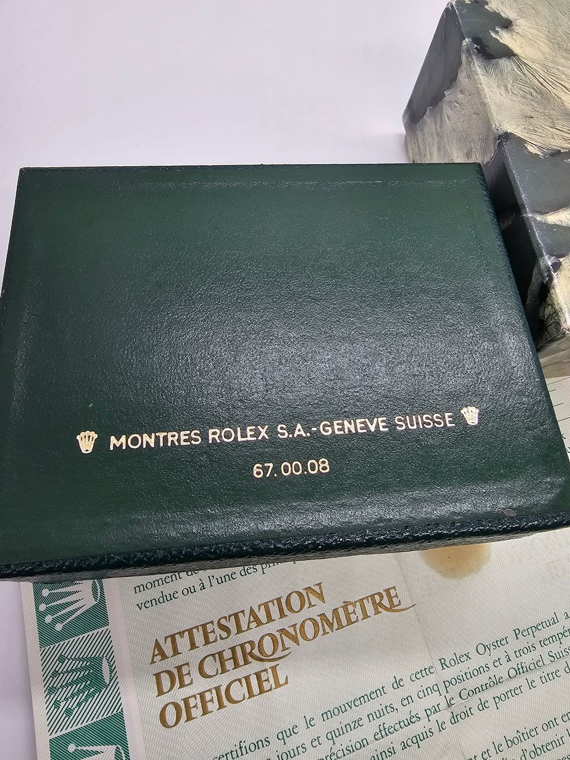 Rolex Submariner Date 16800, 40mm Box &amp; Papers