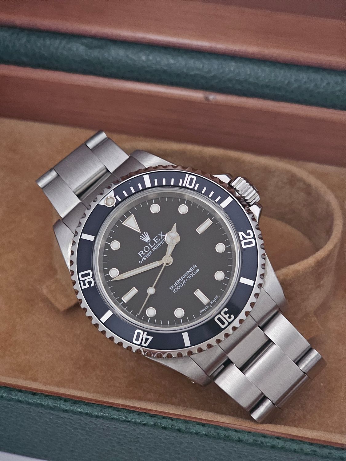 Rolex Submariner Watch 14060m, Rare Zubmariner Serif Dial, 2003 Full Set