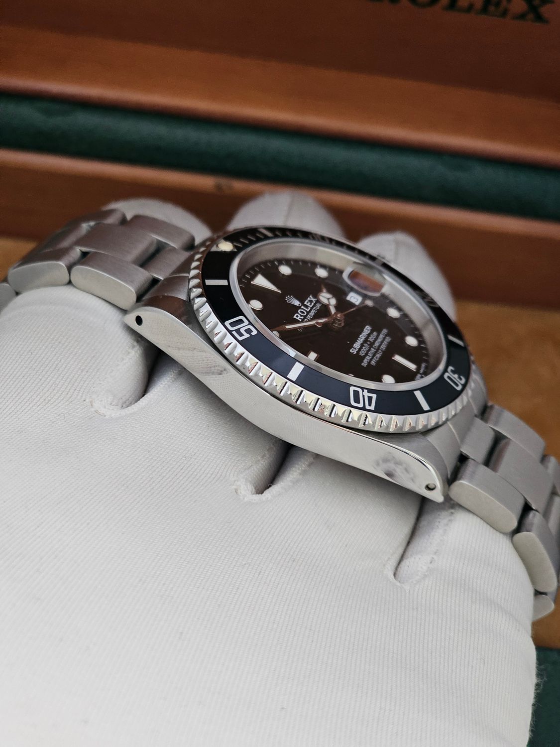 Rolex Submariner Date Watch Ref 16610, 1991 Full Set Excellent Condition
