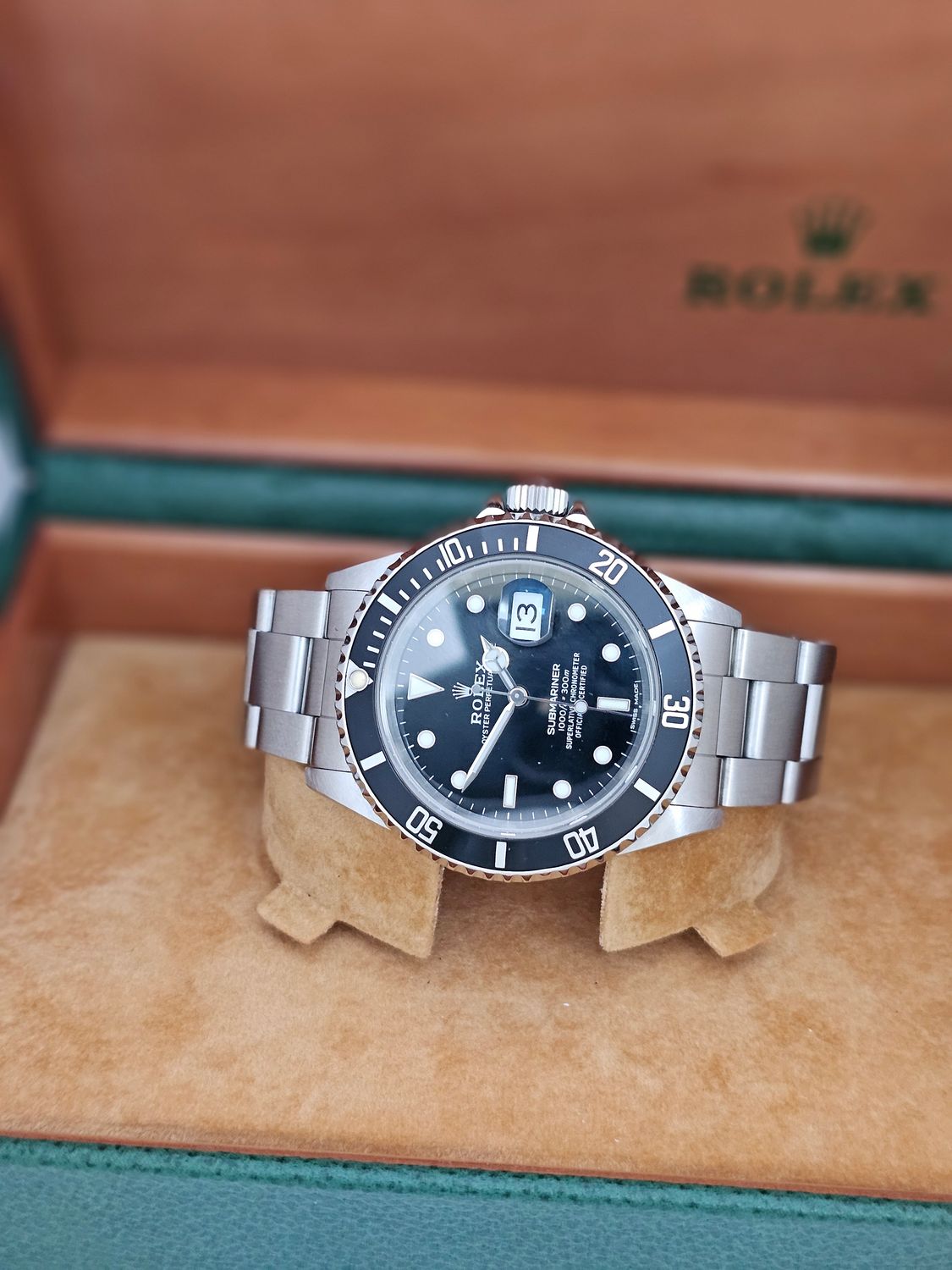 Rolex Submariner Date Watch Ref 16610, 1991 Full Set Excellent Condition
