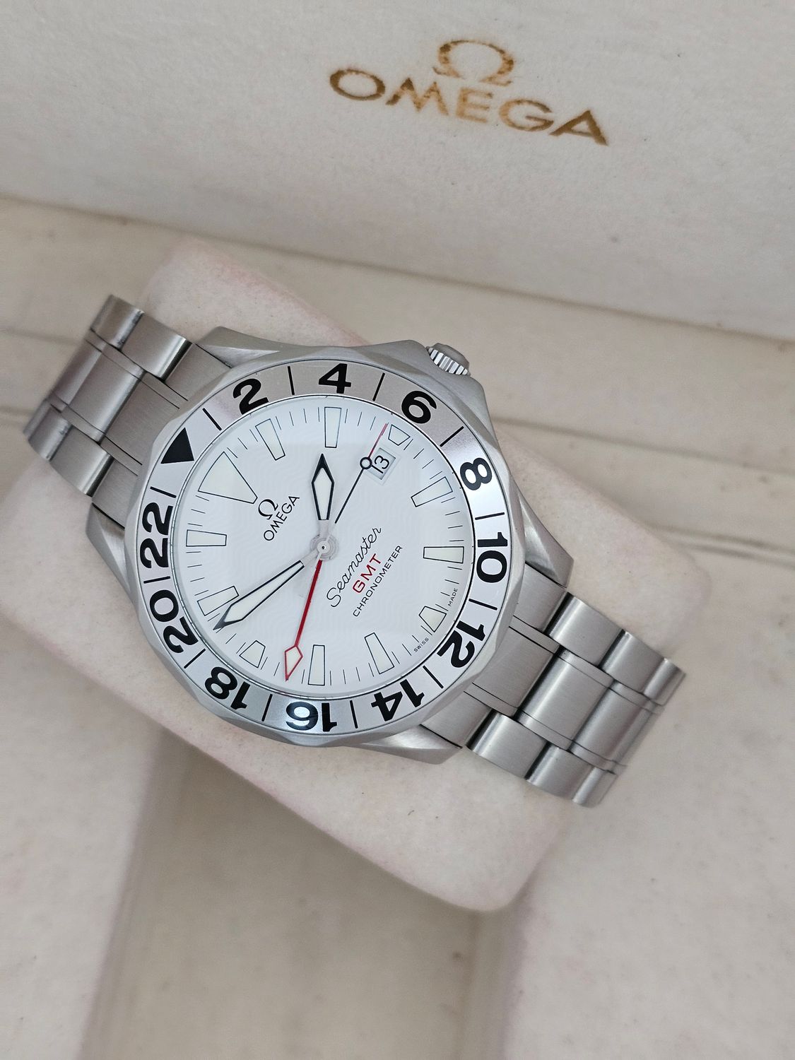 Omega Seamaster 300m Professional Diver GMT &#39;Great White&#39; Ref 2538.20.00