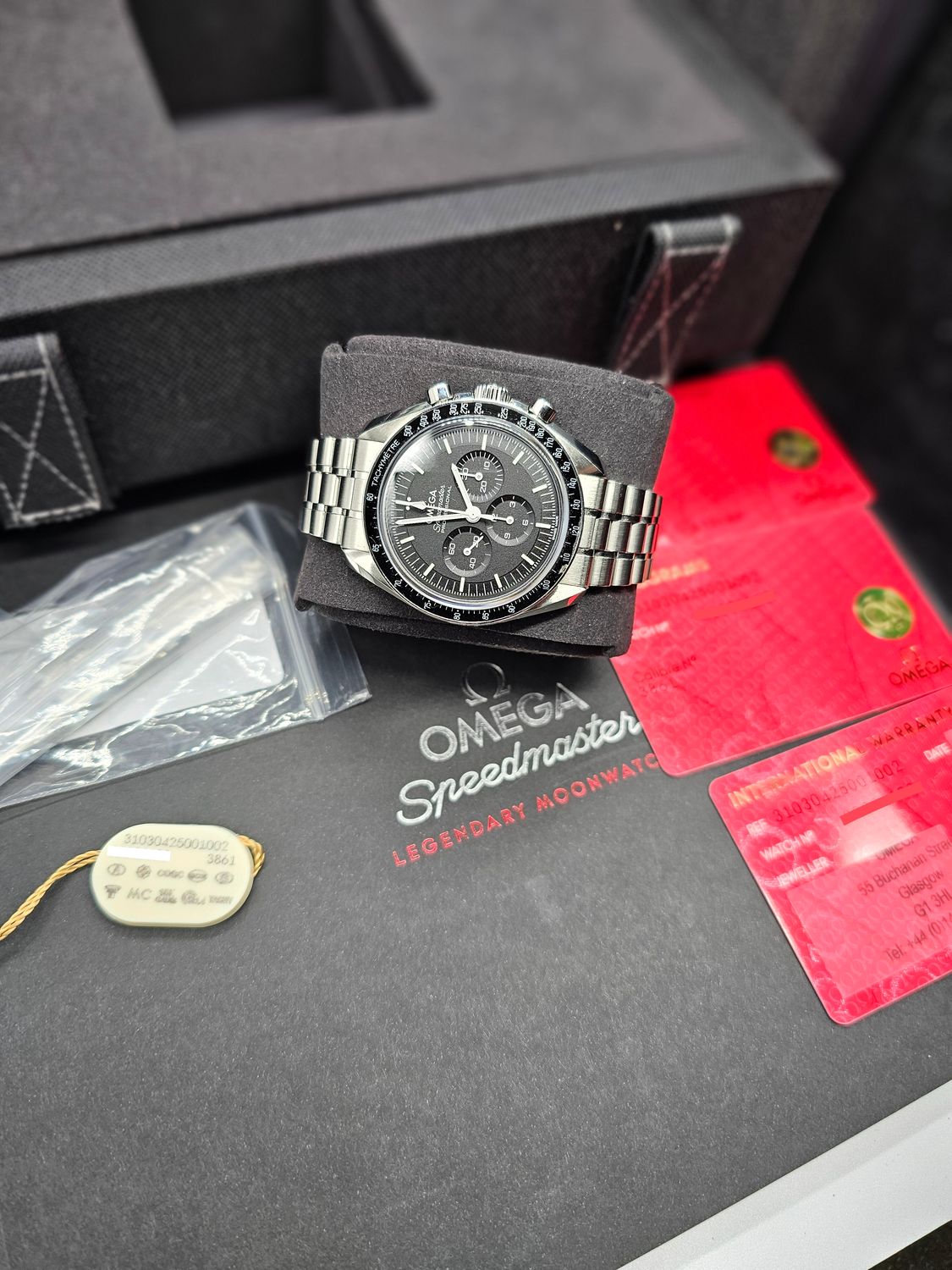 Omega Speedmaster Professional Moonwatch, 310.30.42.50.01.002, Full Set 2021