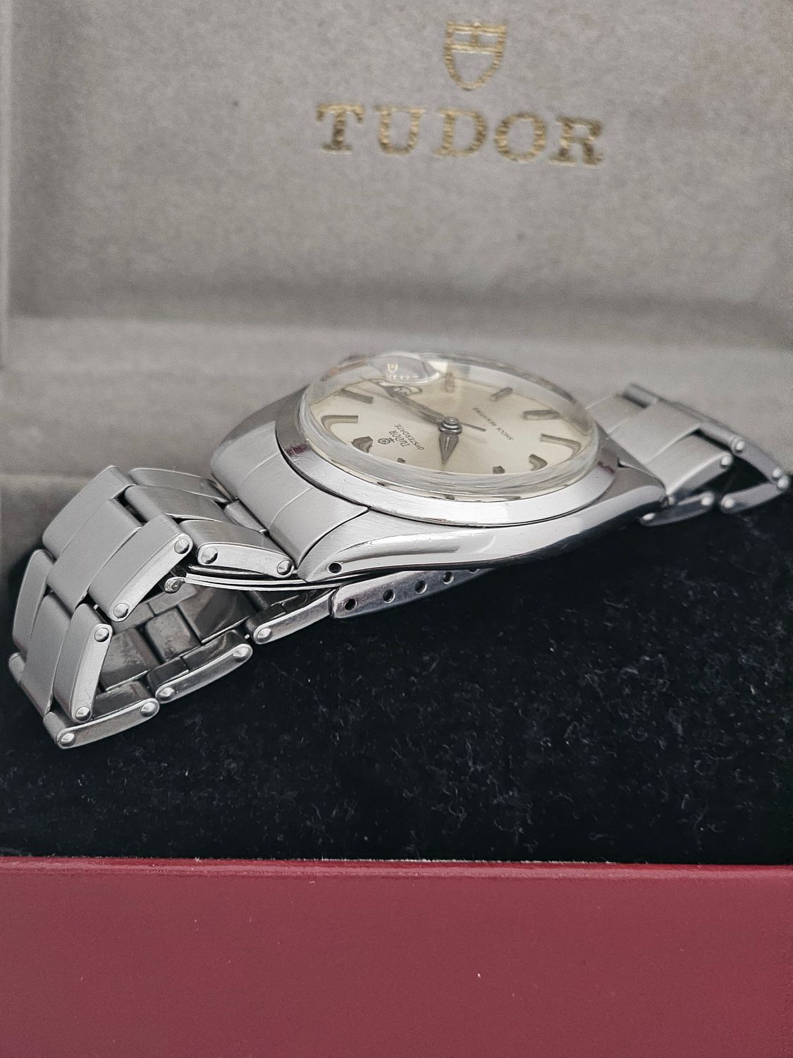 Tudor Oysterdate Watch, Ref 7962 Manual Wind, With Silver Dial, Box &amp; Papers
