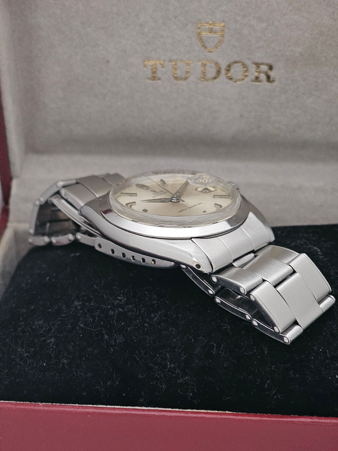 Tudor Oysterdate Watch, Ref 7962 Manual Wind, With Silver Dial, Box &amp; Papers