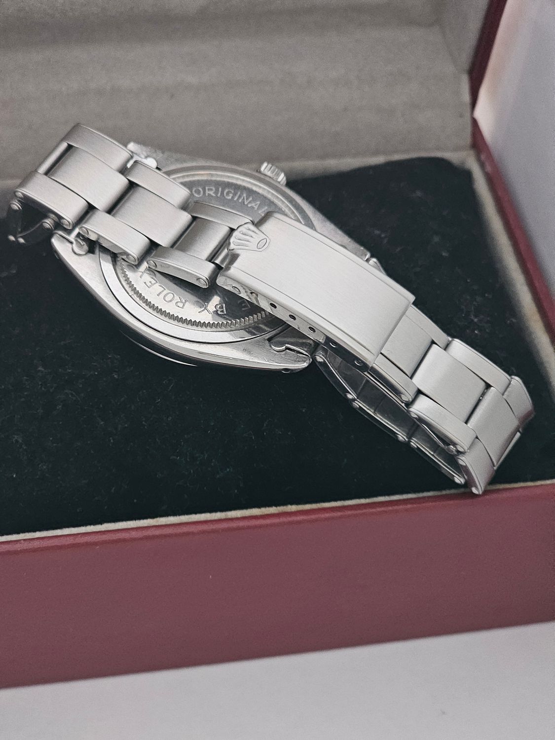 Tudor Oysterdate Watch, Ref 7962 Manual Wind, With Silver Dial, Box &amp; Papers