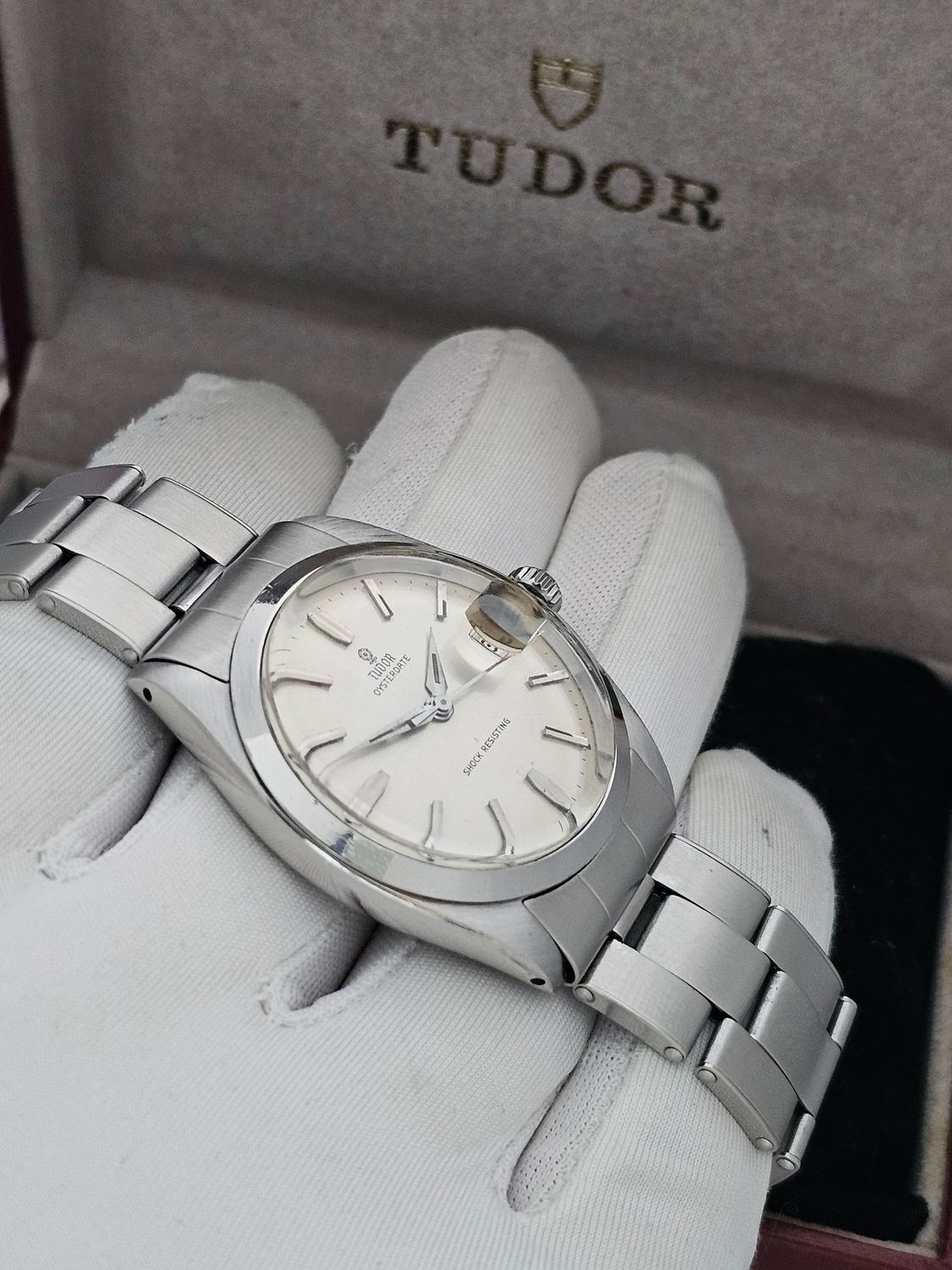 Tudor Oysterdate Watch, Ref 7962 Manual Wind, With Silver Dial, Box &amp; Papers