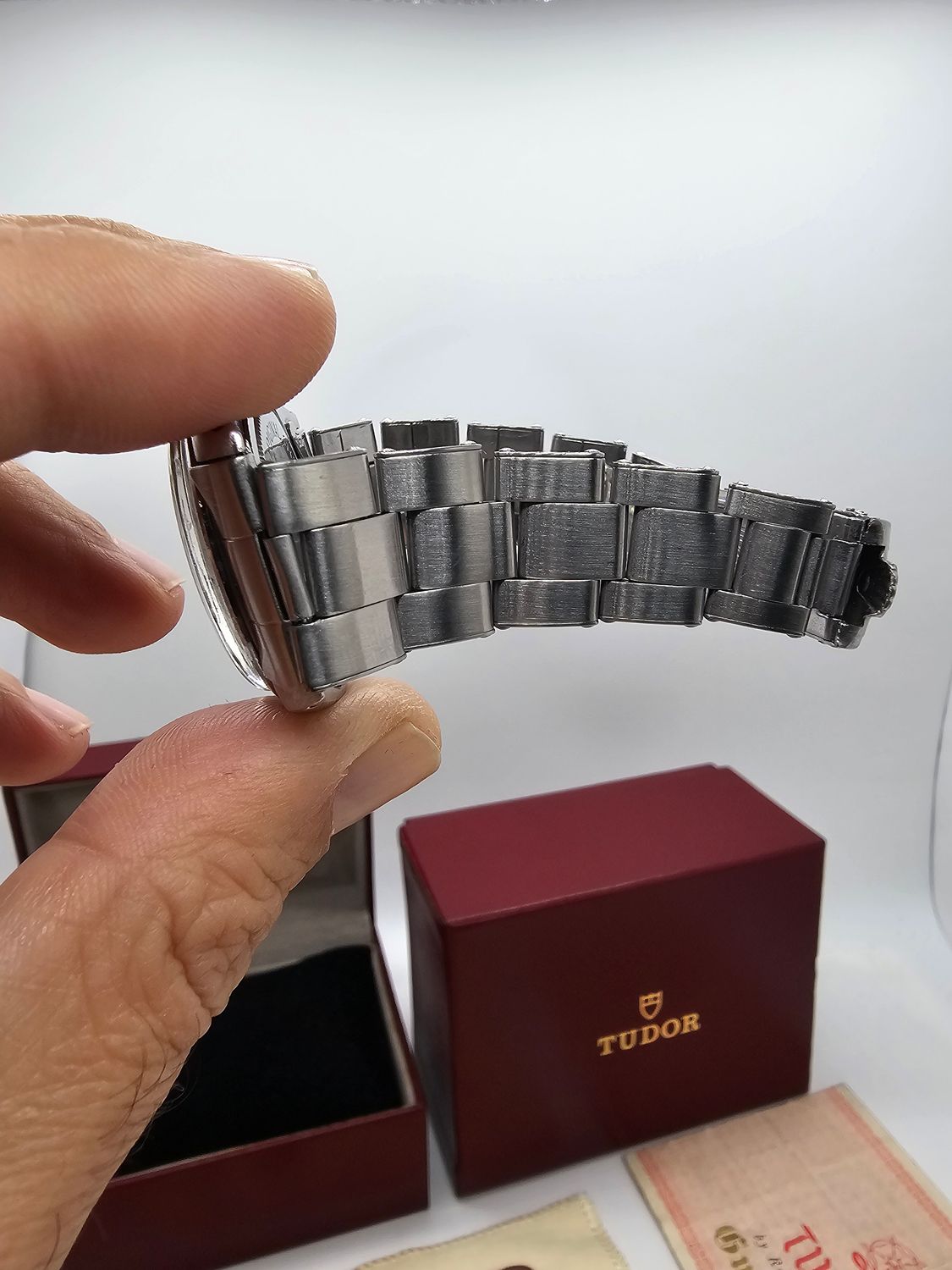 Tudor Oysterdate Watch, Ref 7962 Manual Wind, With Silver Dial, Box &amp; Papers
