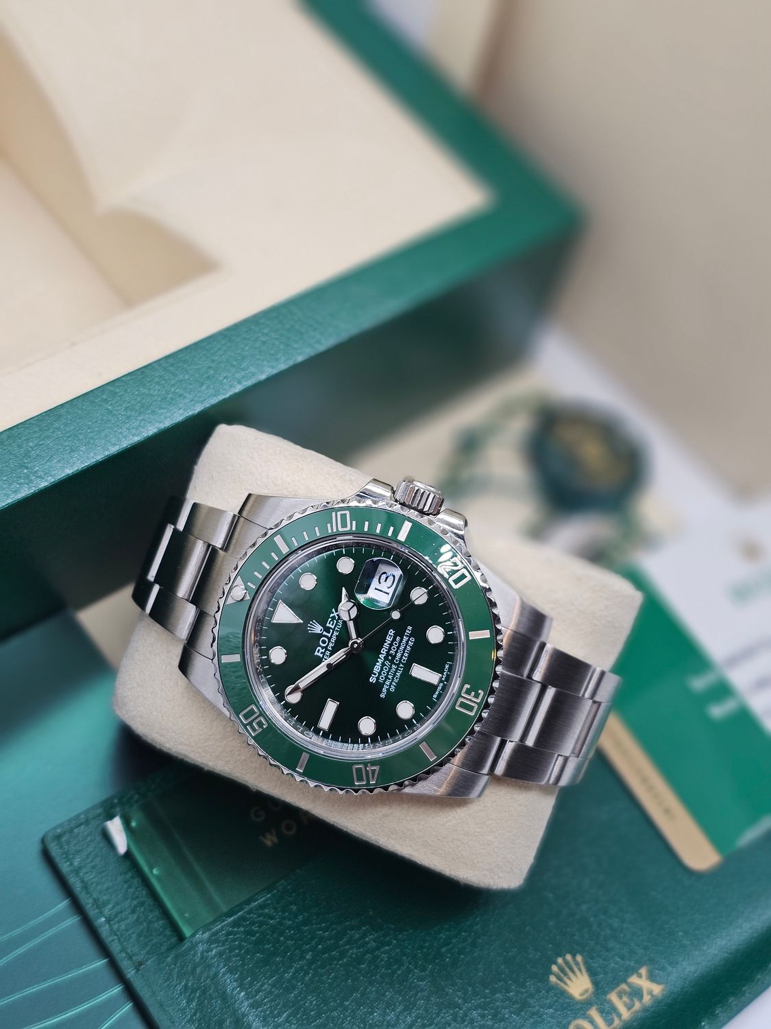 Rolex Submariner Date Watch 116610LV, 2016 Hulk Full Set, Excellent Condition