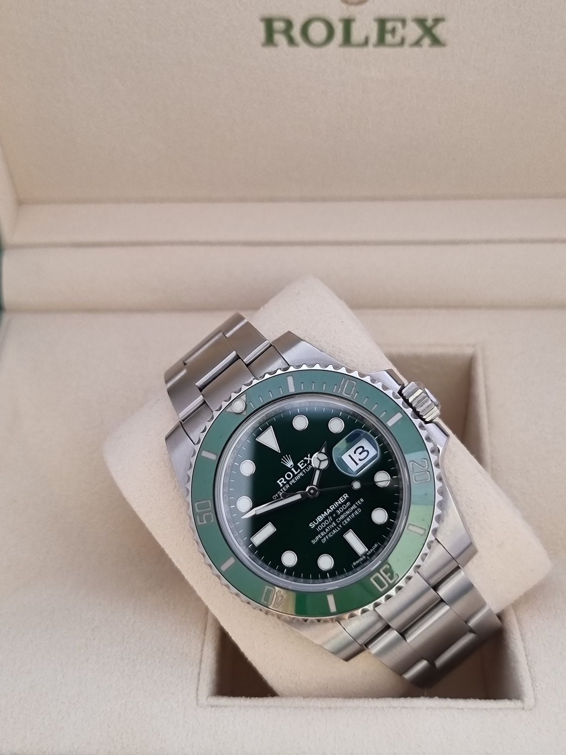 Rolex Submariner Date Watch 116610LV, 2016 Hulk Full Set, Excellent Condition