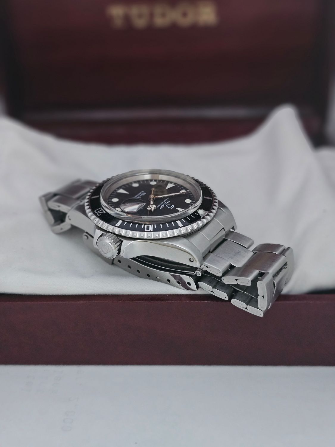 TUDOR Submariner Men&#39;s Black Watch - Ref 79090 1990 Box &amp; Papers