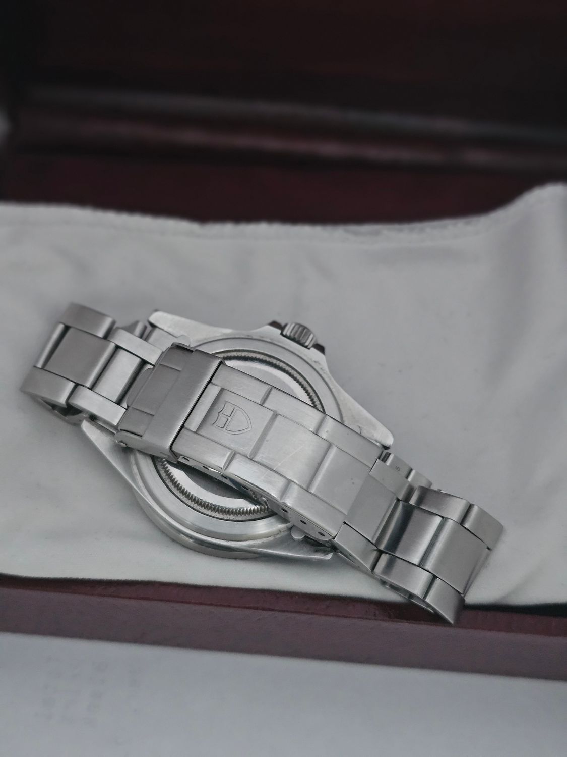 TUDOR Submariner Men&#39;s Black Watch - Ref 79090 1990 Box &amp; Papers