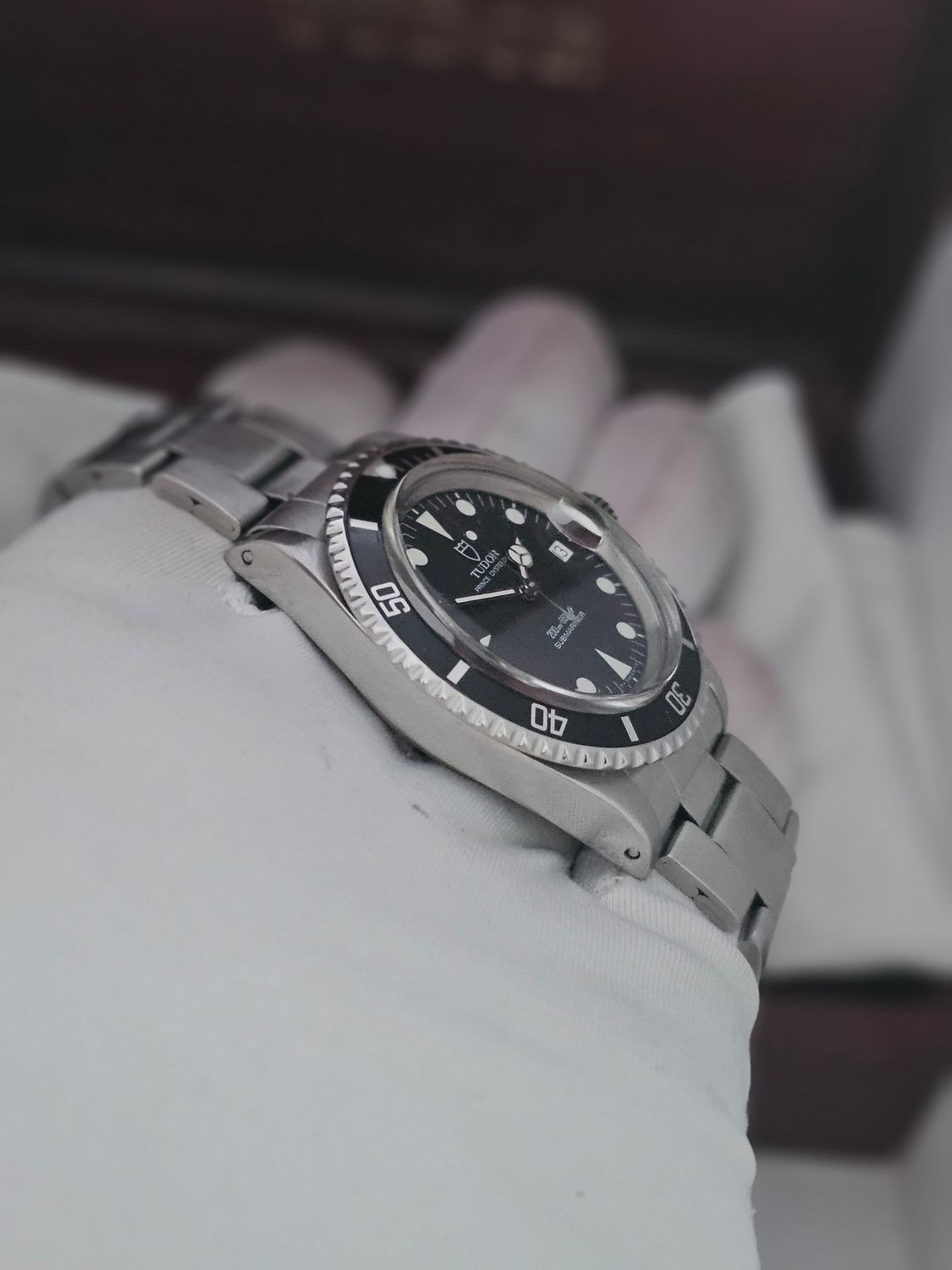 TUDOR Submariner Men&#39;s Black Watch - Ref 79090 1990 Box &amp; Papers