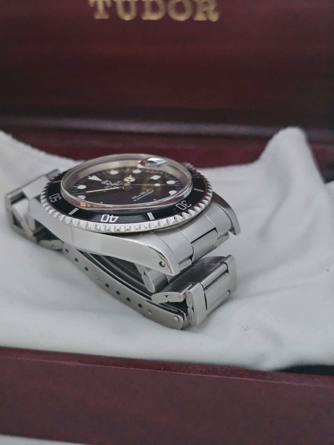TUDOR Submariner Men&#39;s Black Watch - Ref 79090 1990 Box &amp; Papers