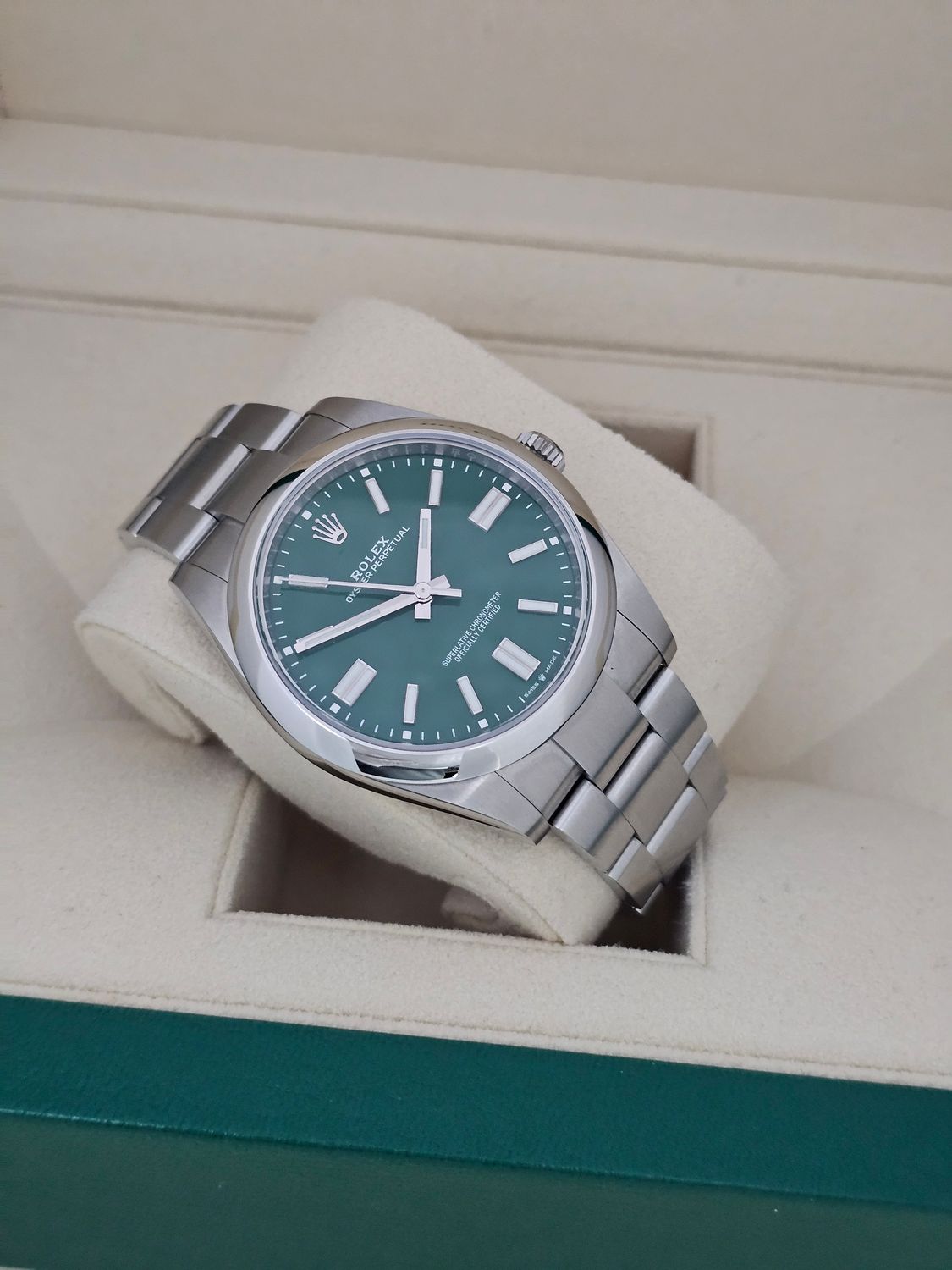 Rolex Oyster Perpetual Watch 124300, 41mm Green Dial 2022 Full Set