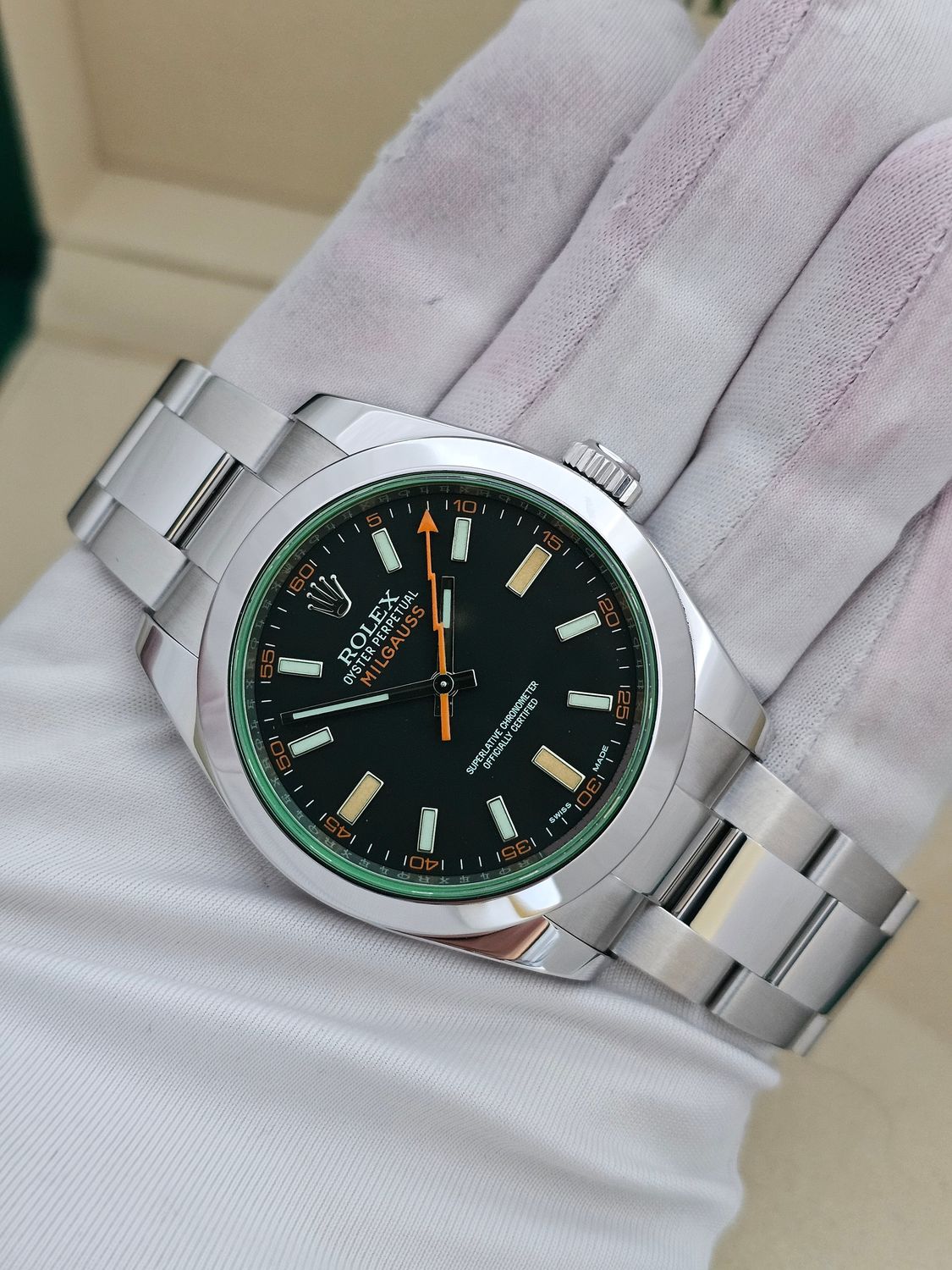 Rolex Milgauss Black Watch with Oyster Bracelet - 116400GV 2020 Full Set