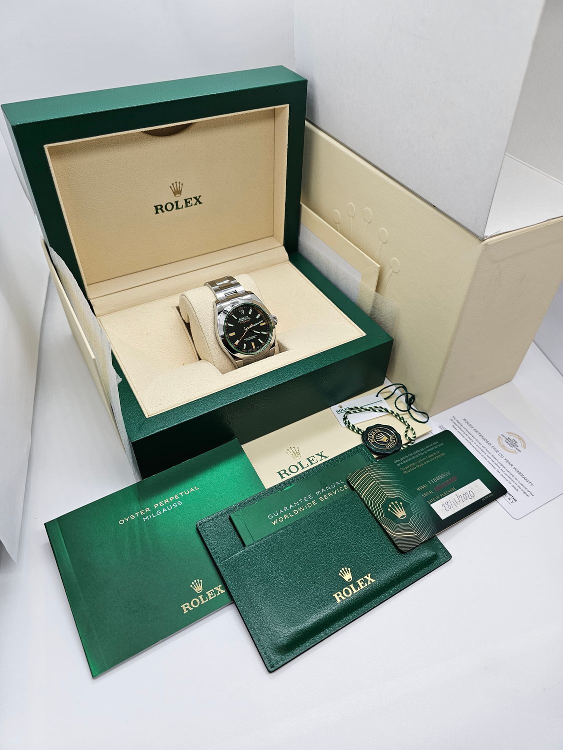Rolex Milgauss Black Watch with Oyster Bracelet - 116400GV 2020 Full Set