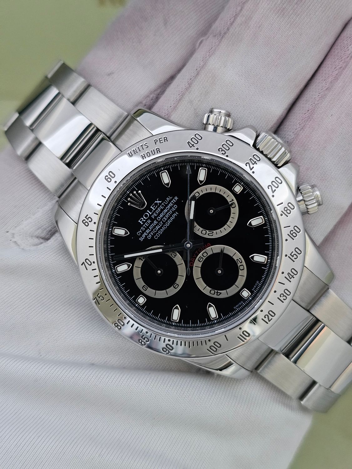 Rolex Cosmograph Daytona Black Dial Watch - 116520 2008 Box &amp; Papers