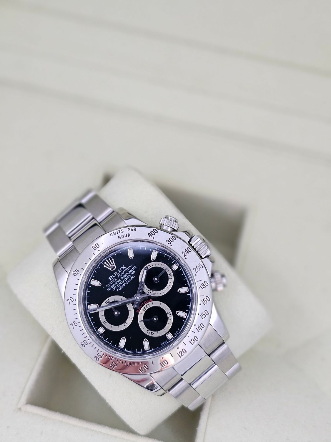 Rolex Cosmograph Daytona Black Dial Watch - 116520 2008 Box &amp; Papers