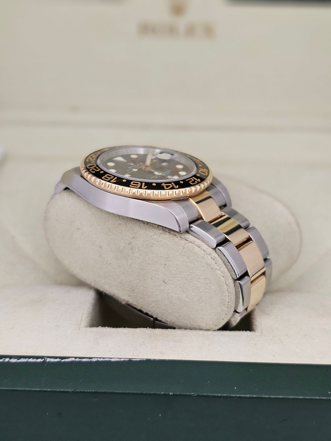 Rolex GMT-Master II Black Watch - 116713LN 2006 Box &amp; Papers, 2011 Rolex Service