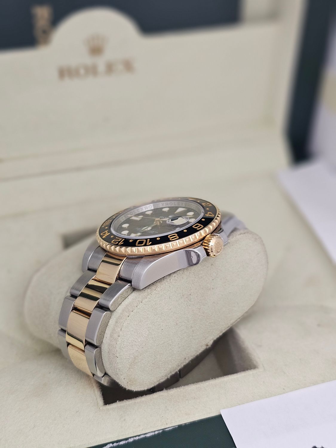Rolex GMT-Master II Black Watch - 116713LN 2006 Box &amp; Papers, 2011 Rolex Service