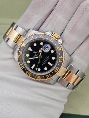 Rolex GMT-Master II Black Watch - 116713LN 2006 Box &amp; Papers, 2011 Rolex Service