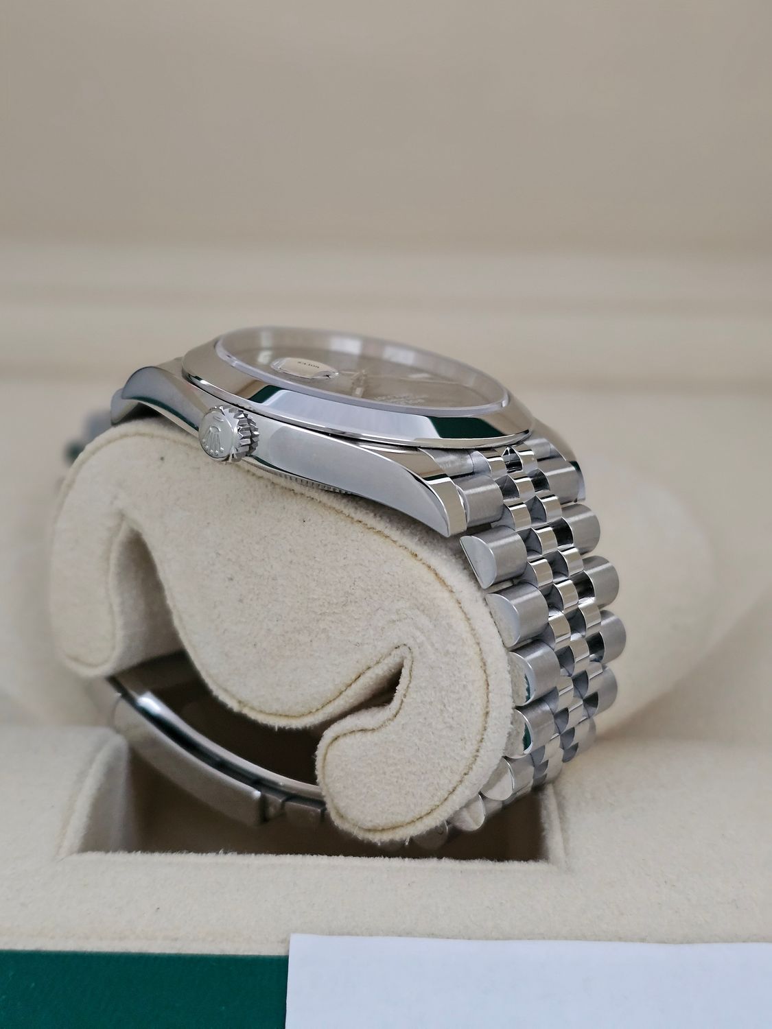 Rolex Datejust 41mm Watch Ref: 126300 Wimbledon Dial - 2022 Full Set