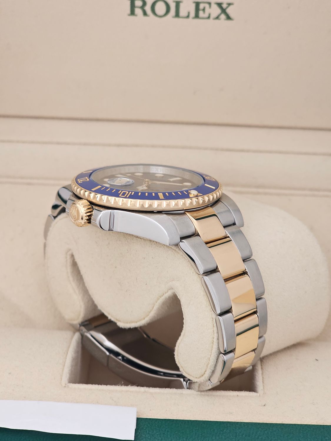 Rolex Submariner Watch 40mm ref 116613LB Bluesy, 2020 Rolex Service Box &amp; Papers
