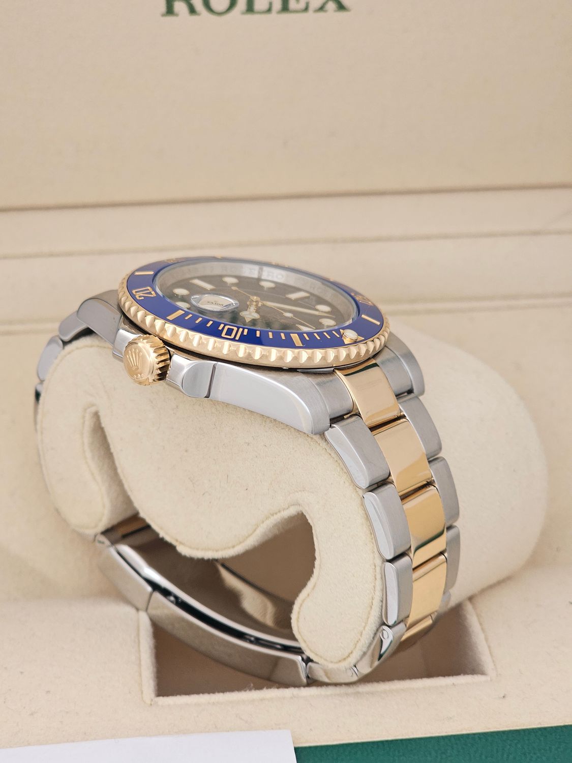 Rolex Submariner Watch 40mm ref 116613LB Bluesy, 2020 Rolex Service Box &amp; Papers