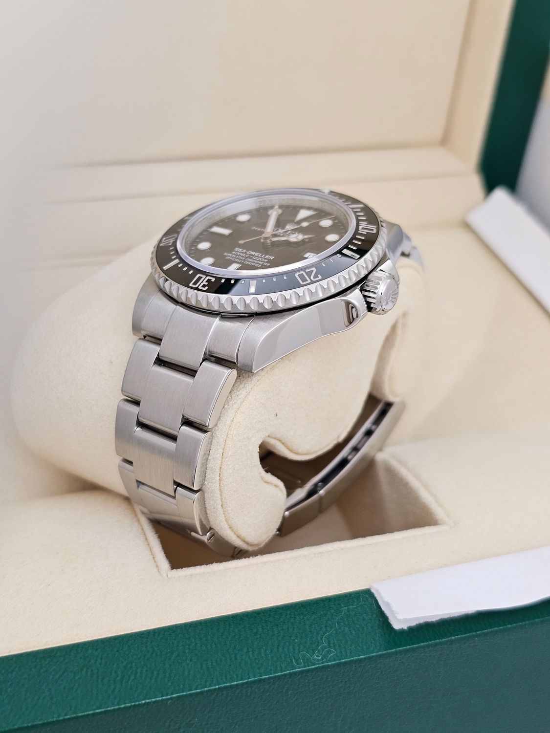 Rolex Sea-Dweller 40mm Watch 4000 Rare/Short Run - Ref 116600, 2015 Full Set