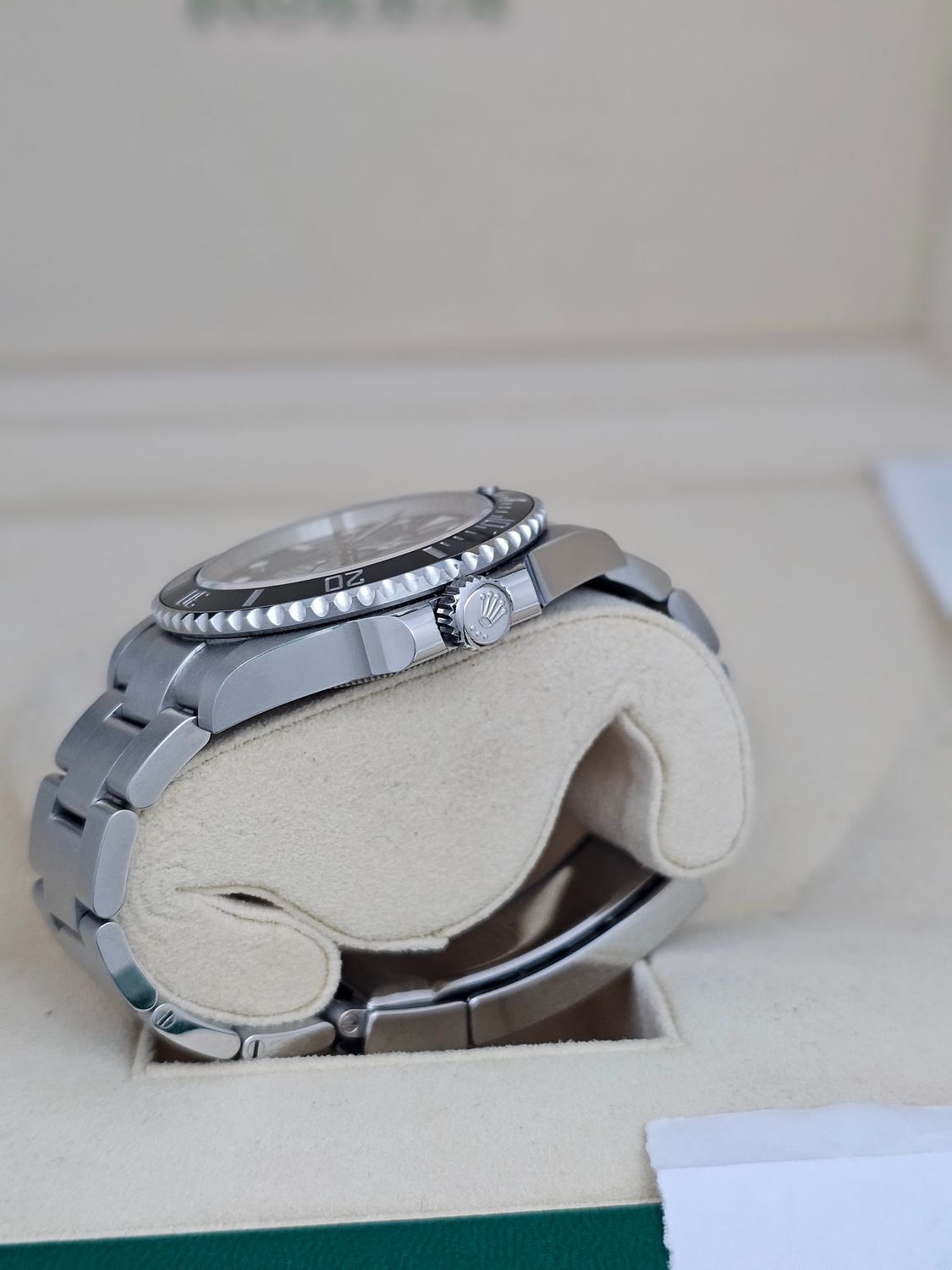 Rolex Submariner Watch 124060, 41mm, Full Set 2022