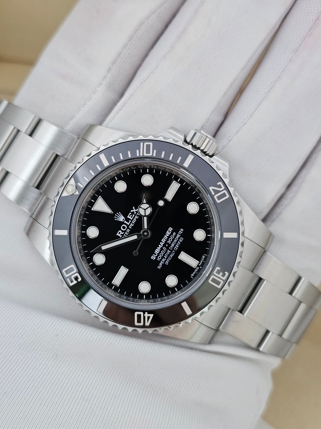 Rolex Submariner Watch 114060, 2019 Box &amp; Papers