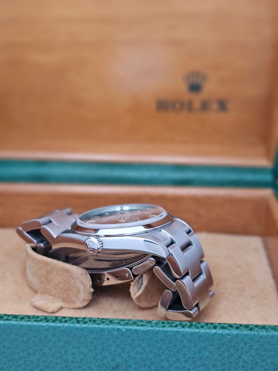 Rolex Explorer 36mm Watch 114270, 2004 Collectors Set, original purchase receipt