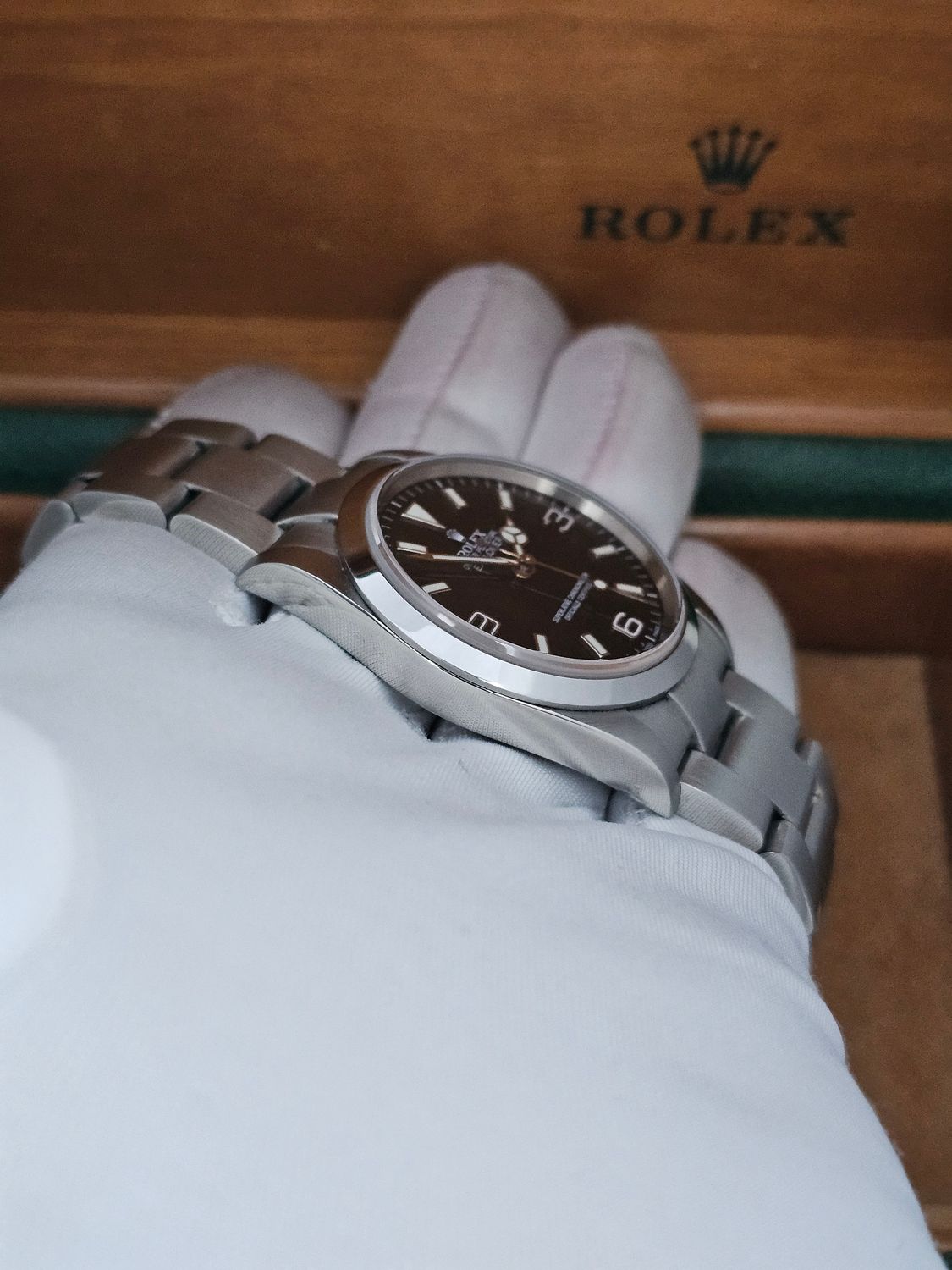 Rolex Explorer 36mm Watch 114270, 2004 Collectors Set, original purchase receipt
