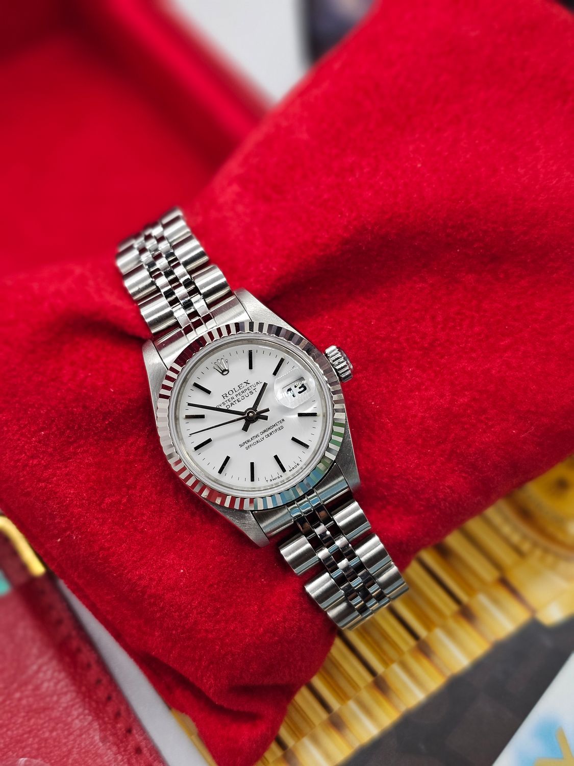 Rolex Datejust 26mm White Women&#39;s Batten Dial Watch - 69174