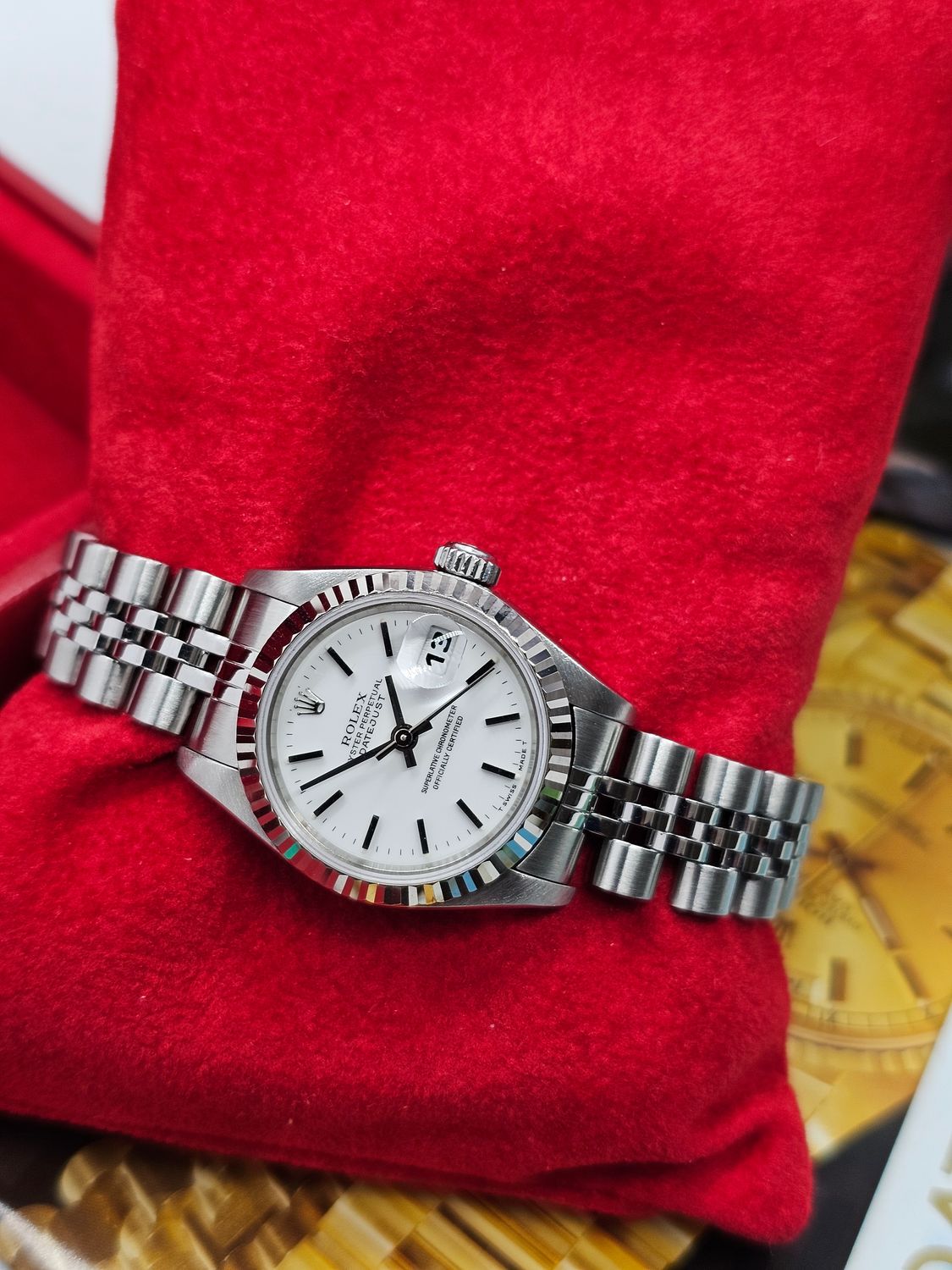 Rolex Datejust 26mm White Women&#39;s Batten Dial Watch - 69174