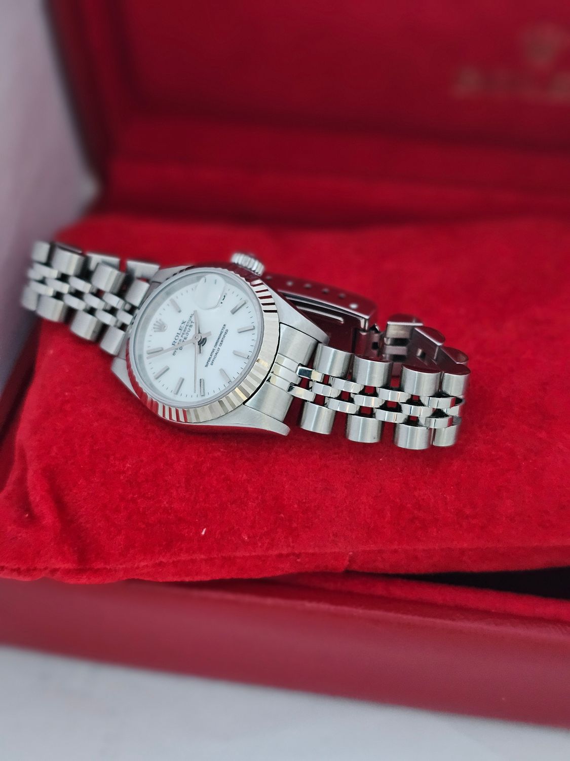 Rolex Datejust 26mm White Women&#39;s Batten Dial Watch - 69174